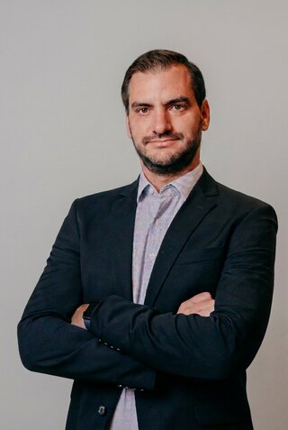 Retrato de Henrique Pocai, fundador da Vindú